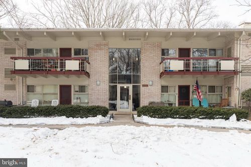 apt-203-4357 Americana Dr, ANNANDALE, VA, 22003-4727 | Card Image