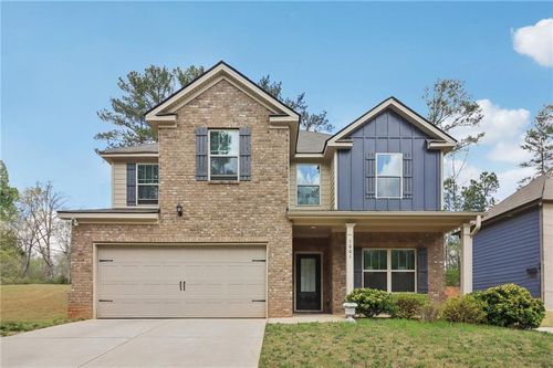 1001 Hartwell Rd, Locust Grove, GA, 30248-4588 | Card Image