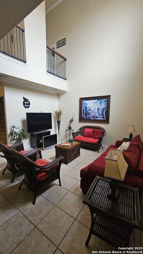 apt-403-6160 Eckhert Rd, San Antonio, TX, 78240-2741 | Card Image