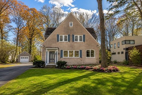 61 Woodlawn Ave, Northampton, MA, 01060-2032 | Card Image