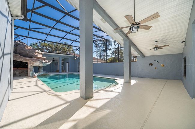 372 Rest Haven Rd, House other with 4 bedrooms, 4 bathrooms and null parking in Geneva FL | Image 39