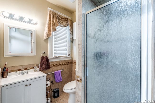 9248 Fm 725, House other with 3 bedrooms, 2 bathrooms and null parking in McQueeney TX | Image 12