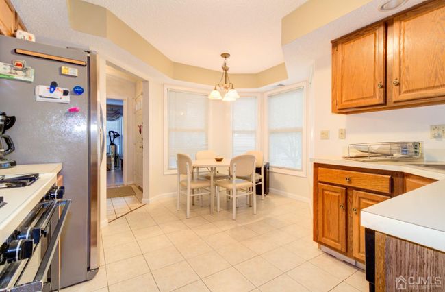 255 Rooney Court Sold in East Brunswick Zoocasa