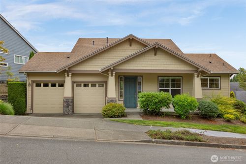 23031 Ne 139th Ct, Redmond, WA, 98053-5716 | Card Image