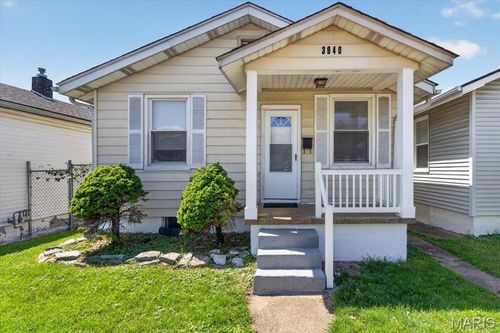 3940 Randall St, Saint Louis, MO, 63116-3460 | Card Image