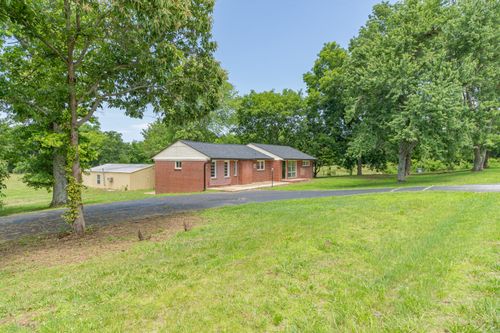 7220 Polk Ln, Columbia, TN, 38401-7940 | Card Image