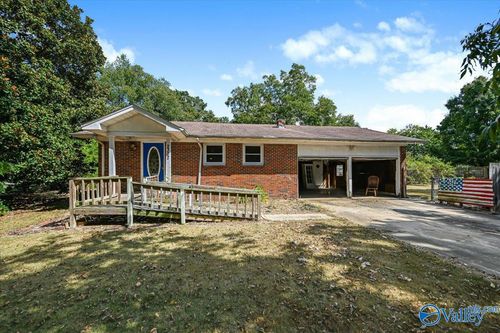 2302 Hamilton Drive Sw, Decatur, AL, 35601 | Card Image