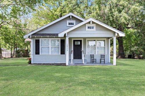 10775 Old Voth Rd, Beaumont, TX, 77713-9604 | Card Image