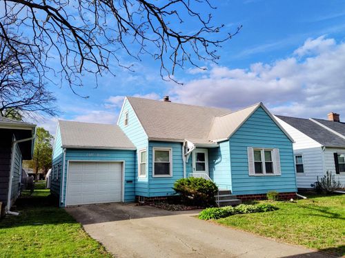 817 E 4th St, Spencer, IA, 51301-5148 | Card Image