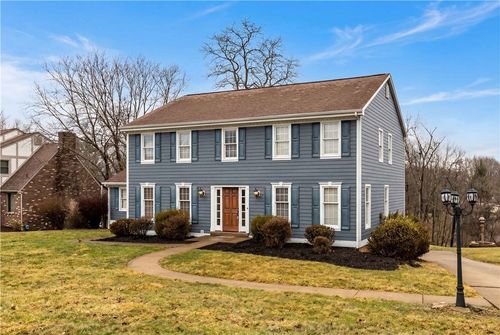 2356 Westgate Dr, Pittsburgh, PA, 15237-1622 | Card Image