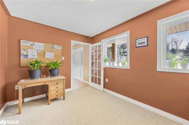 11 Maple Crt, House other with 3 bedrooms, 3 bathrooms and 8 parking in Coldwater ON | Image 24