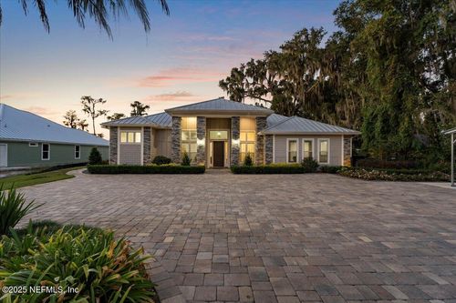 2453 Se 30th St, Melrose, FL, 32666-5106 | Card Image