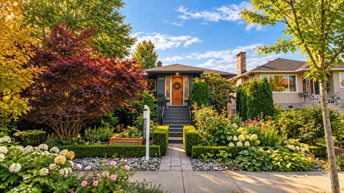 2436 Turner Street, Vancouver, BC, V5K2E6 | Card Image