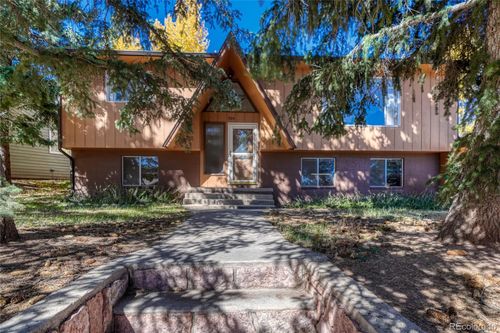 904 W Lorraine Ave, Woodland Park, CO, 80863-2331 | Card Image