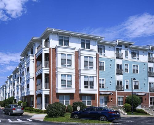 5409-5 Repton Cir, Watertown, MA, 02472 | Card Image