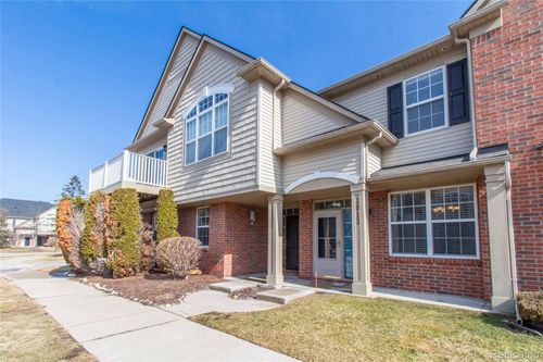 3913 Radcliff Dr, Canton, MI, 48188-7231 | Card Image