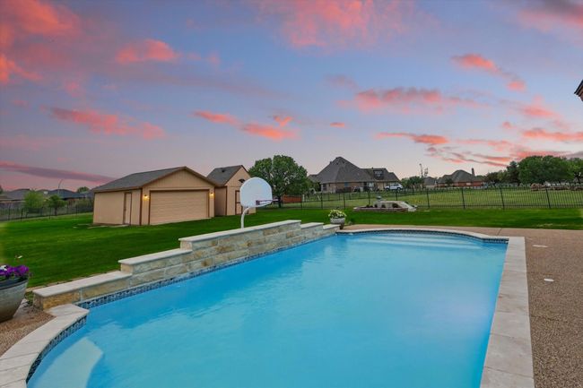 Calm and serene backyard paradise! | Image 36