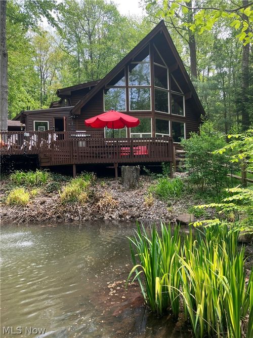 17126 Cats Den Rd, Chagrin Falls, OH, 44023-6308 | Card Image