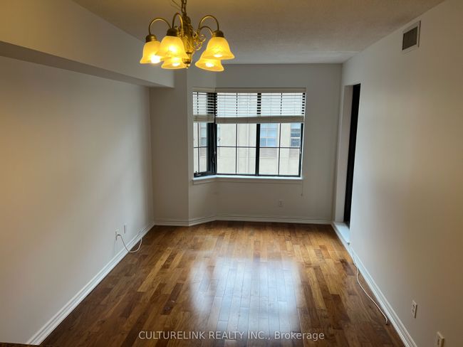 306 - 47 Caroline St N, Condo with 1 bedrooms, 1 bathrooms and null parking in Hamilton ON | Image 4