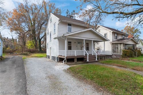 1318 Arnold Ave, Akron, OH, 44305-1816 | Card Image