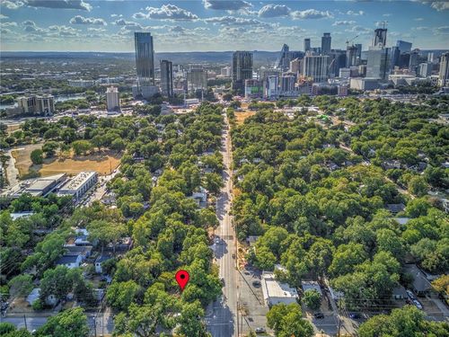 1511 Holly St, Austin, TX, 78702-5315 | Card Image