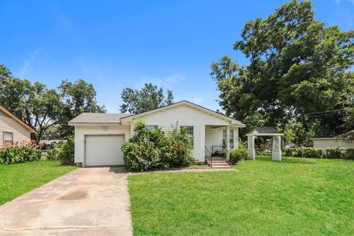 1309 Parkmont Dr, Garland, TX, 75041-2843 | Card Image