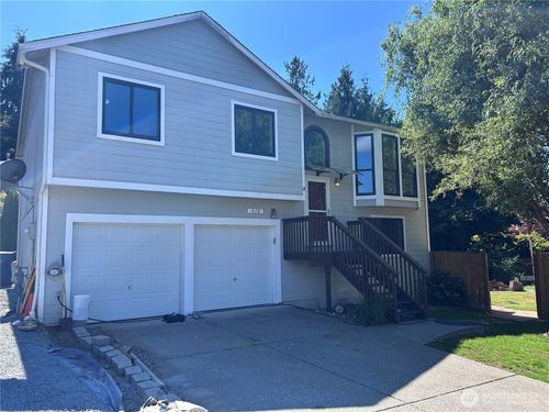 410 Stilley Way, Granite Falls, WA, 98252-8458 | Card Image