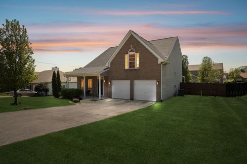 2229 Gilmore Crossing Ln, Nashville, TN, 37218-3614 | Card Image