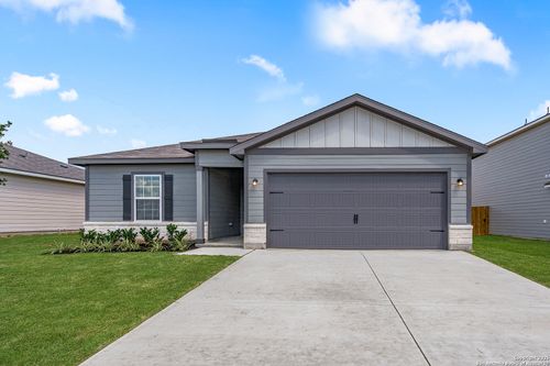 16140 Farmer, Lytle, TX, 78052-2487 | Card Image