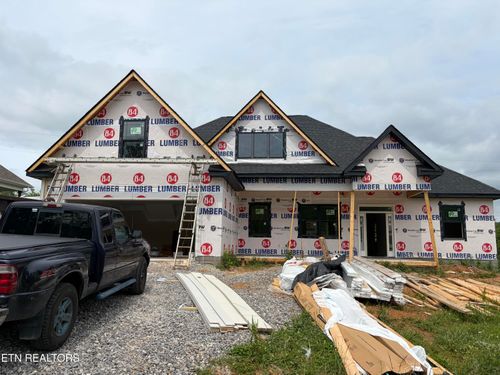 103 Chestnut Oak Ct, Oak Ridge, TN, 37830-2403 | Card Image
