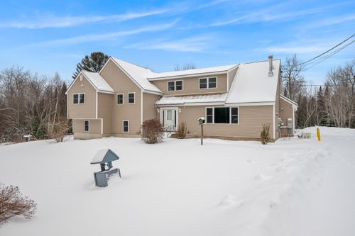 18 Stoddard Rd, Colebrook, NH, 03576-6304 | Card Image