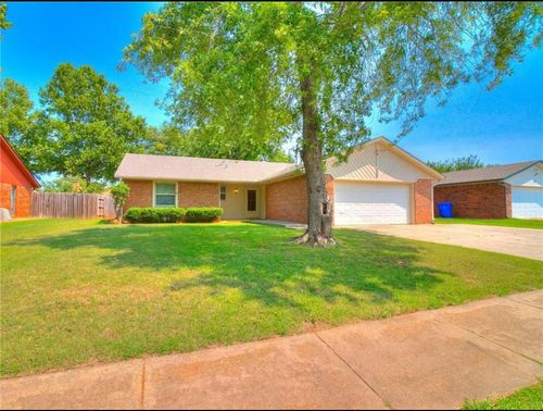225 Cindy Avenue, Norman, OK, 73071 | Card Image