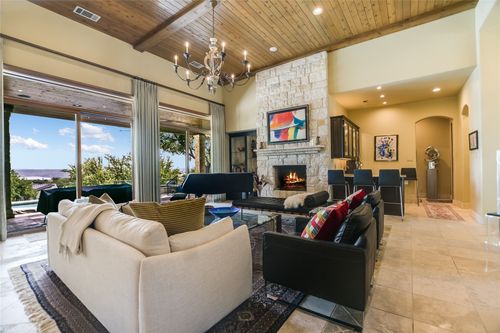 202 Hidden Hills Cv, Spicewood, TX, 78669-1473 | Card Image