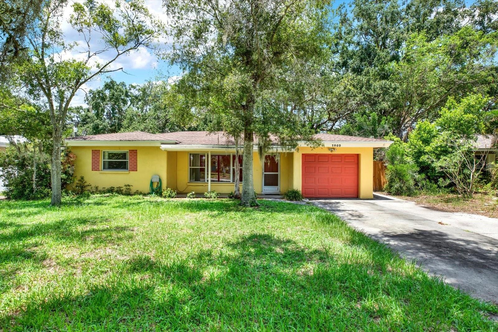 San Charles Dr, Dunedin, FL 34698