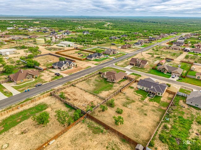8079 Leopard Ln, House other with 3 bedrooms, 2 bathrooms and 2 parking in San Angelo TX | Image 41