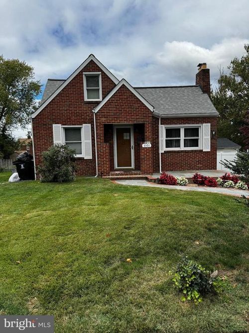 3501 7th St S, ARLINGTON, VA, 22204-1516 | Card Image