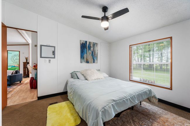 932 N Oregon St, House other with 3 bedrooms, 2 bathrooms and null parking in Shelburn IN | Image 12