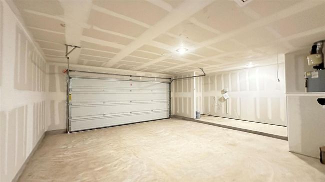 View of garage | Image 13