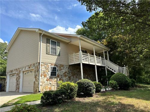 5279 Tornado Cir, Granite Falls, NC, 28630-8320 | Card Image