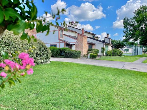 7840 Bateman Lane, Houston, TX, 77088 | Card Image