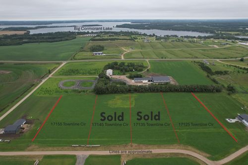 17125 Townline Cir, Pelican Rapids, MN, 56572-2901 | Card Image