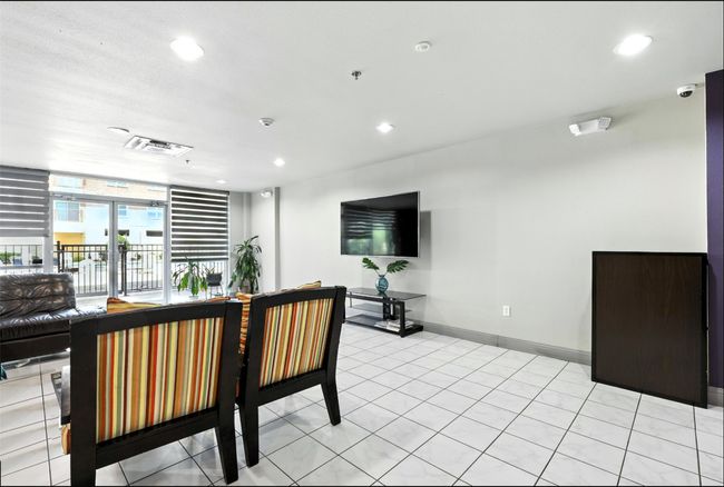 APT-2006 - 1100 W Trinity Mills Rd, Condo with 2 bedrooms, 2 bathrooms and null parking in Carrollton TX | Image 27