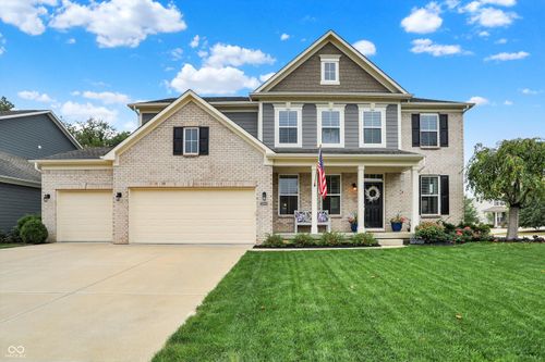 15680 Hargray Dr, Noblesville, IN, 46062-4676 | Card Image