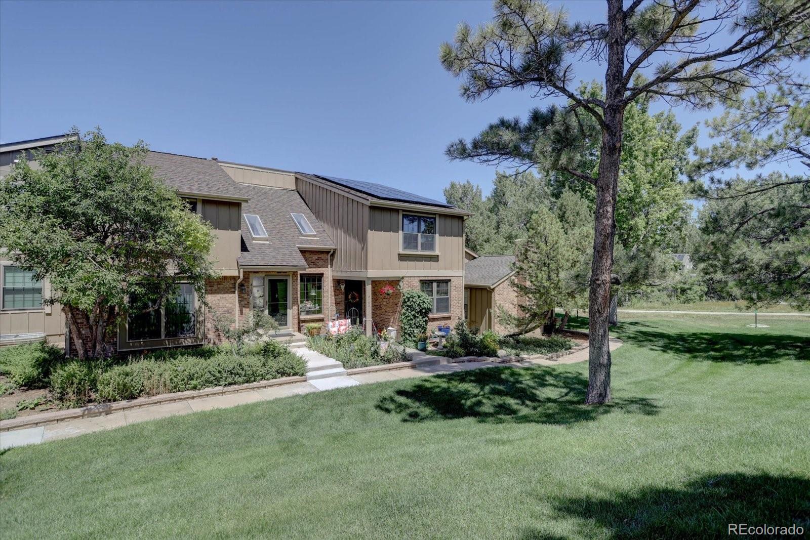 Phillips Cir, Centennial, CO 80112