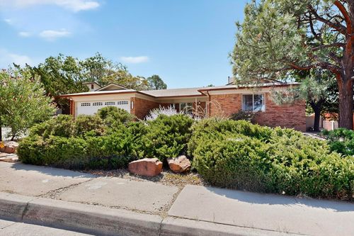 3804 Mount Rainier Dr Ne, Albuquerque, NM, 87111-4357 | Card Image