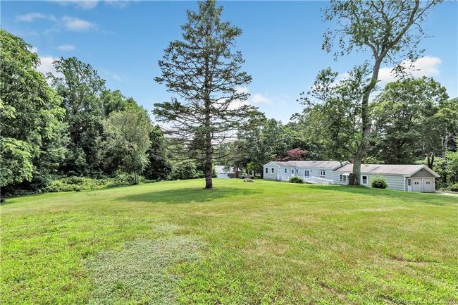 193 Walnut Tree Hill Rd, House other with 3 bedrooms, 2 bathrooms and null parking in Shelton CT | Image 40