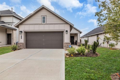 2809 Bluebonnet Ridge Dr, Conroe, TX, 77304-3377 | Card Image