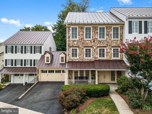 109 N Jay St, Middleburg, VA, 20117-2661 | Card Image