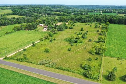 9.85 Acres Stevenson Drive, Arlington, WI, 53955 | Card Image