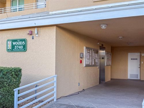 apt-105-3740 Pinebrook Cir, BRADENTON, FL, 34209-8054 | Card Image